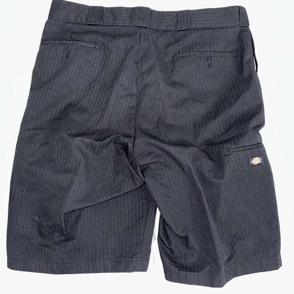 Dickies loose fit shorts size 36 - Picture 5 of 6